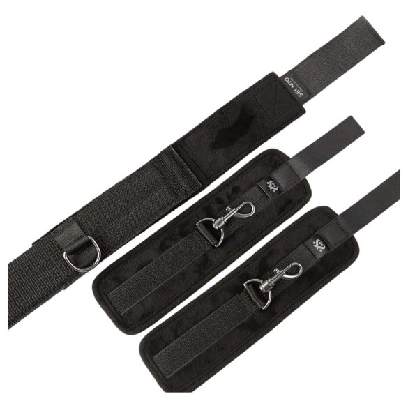 Sei Mio - barra separadora con esposas - metal y polipiel negro