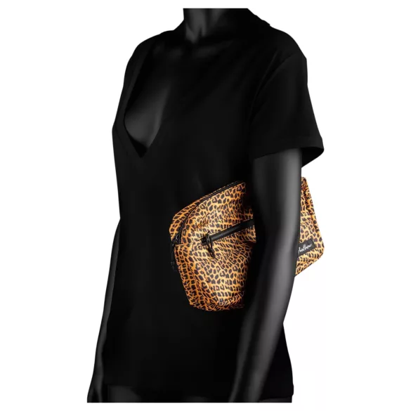 Panthra Shaka Wand - vibrador masajeador recargable - leopardo negro