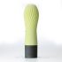 Vibrador supe suave TENGA Iroha Zen en color verde matcha.