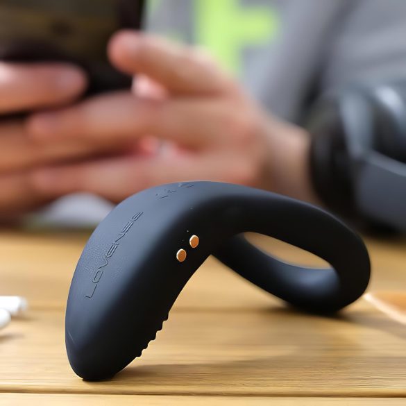 LOVENSE Diamo - anillo vibrador para pene - silicona negra