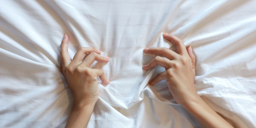 ¿Se puede hacer squirting sin un orgasmo? Guía del orgasmo femenino - lovesexshop.es sex shop